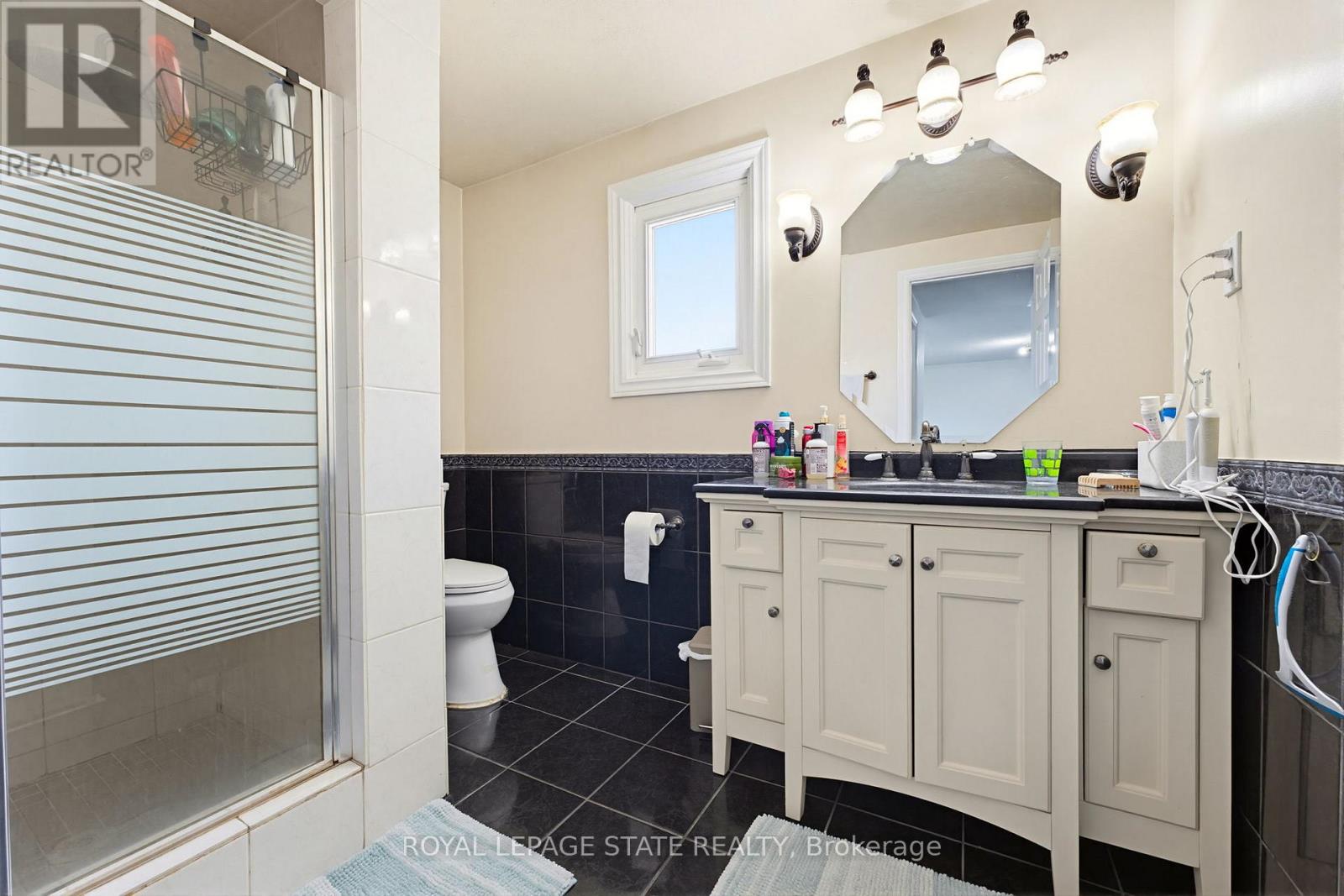 459 Dicenzo Drive, Hamilton, Ontario  L9B 2C4 - Photo 25 - X13624494
