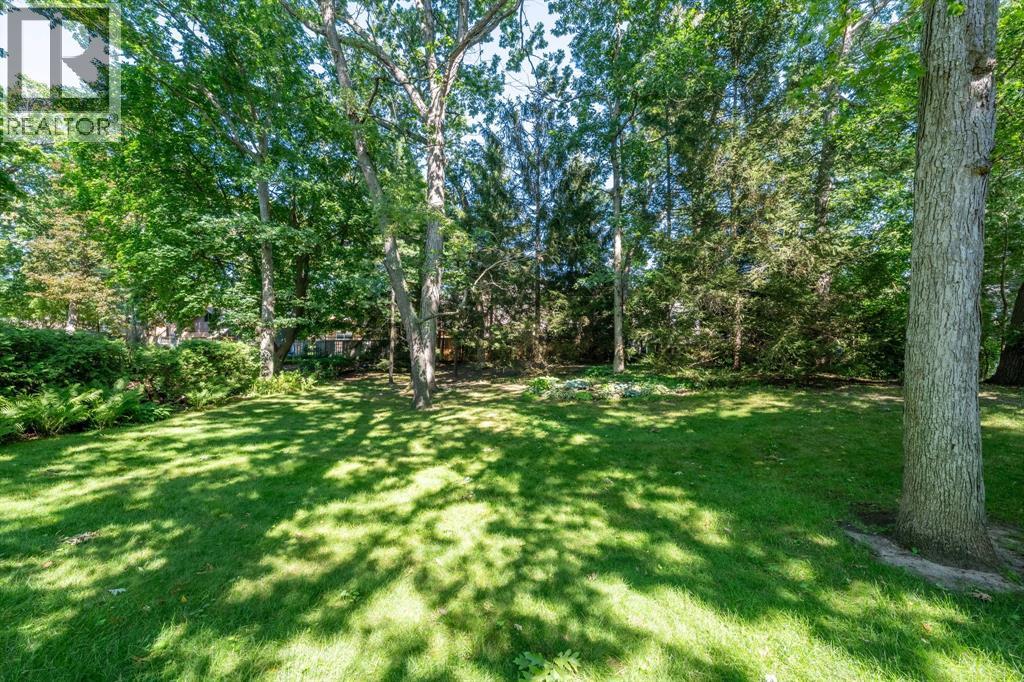 1732 Rutherglen Close, Sarnia, Ontario  N7S 3R9 - Photo 10 - 26018470