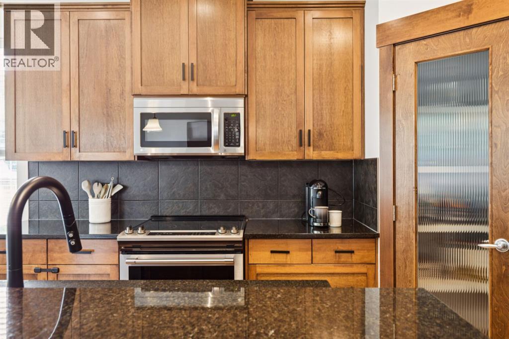 70 Cortina Way SW, Calgary, Alberta  T3H 0L7 - Photo 10 - A2331692