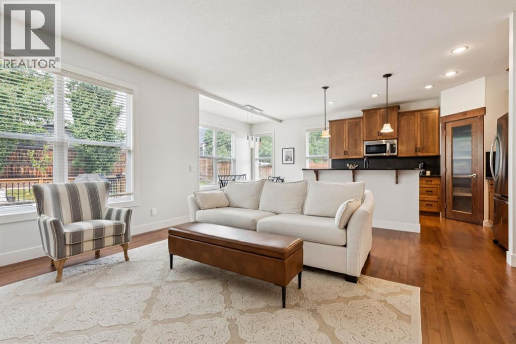 70 Cortina Way SW, Calgary, Alberta  T3H 0L7 - Photo 3 - A2331692