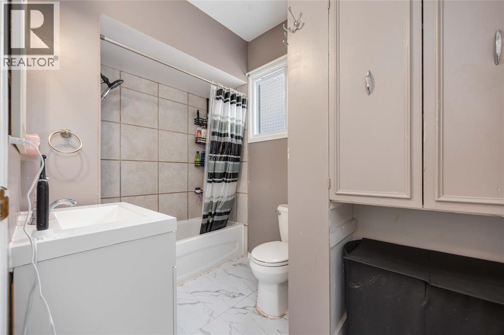 260 Mitton Street South, Sarnia, Ontario  N7T 3E1 - Photo 9 - 26018242