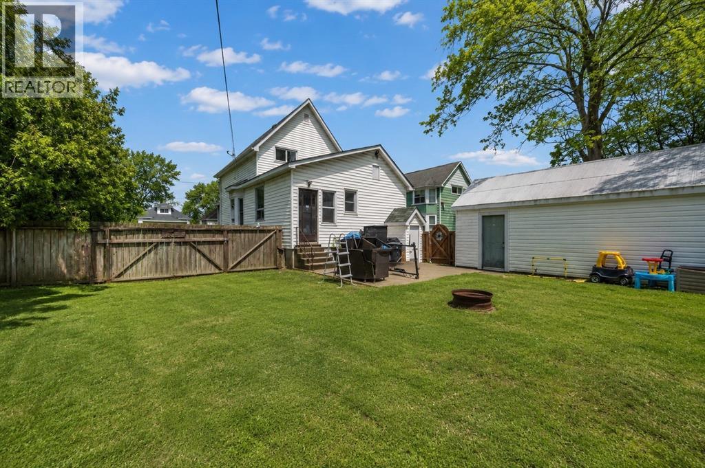 260 Mitton Street South, Sarnia, Ontario  N7T 3E1 - Photo 2 - 26018242