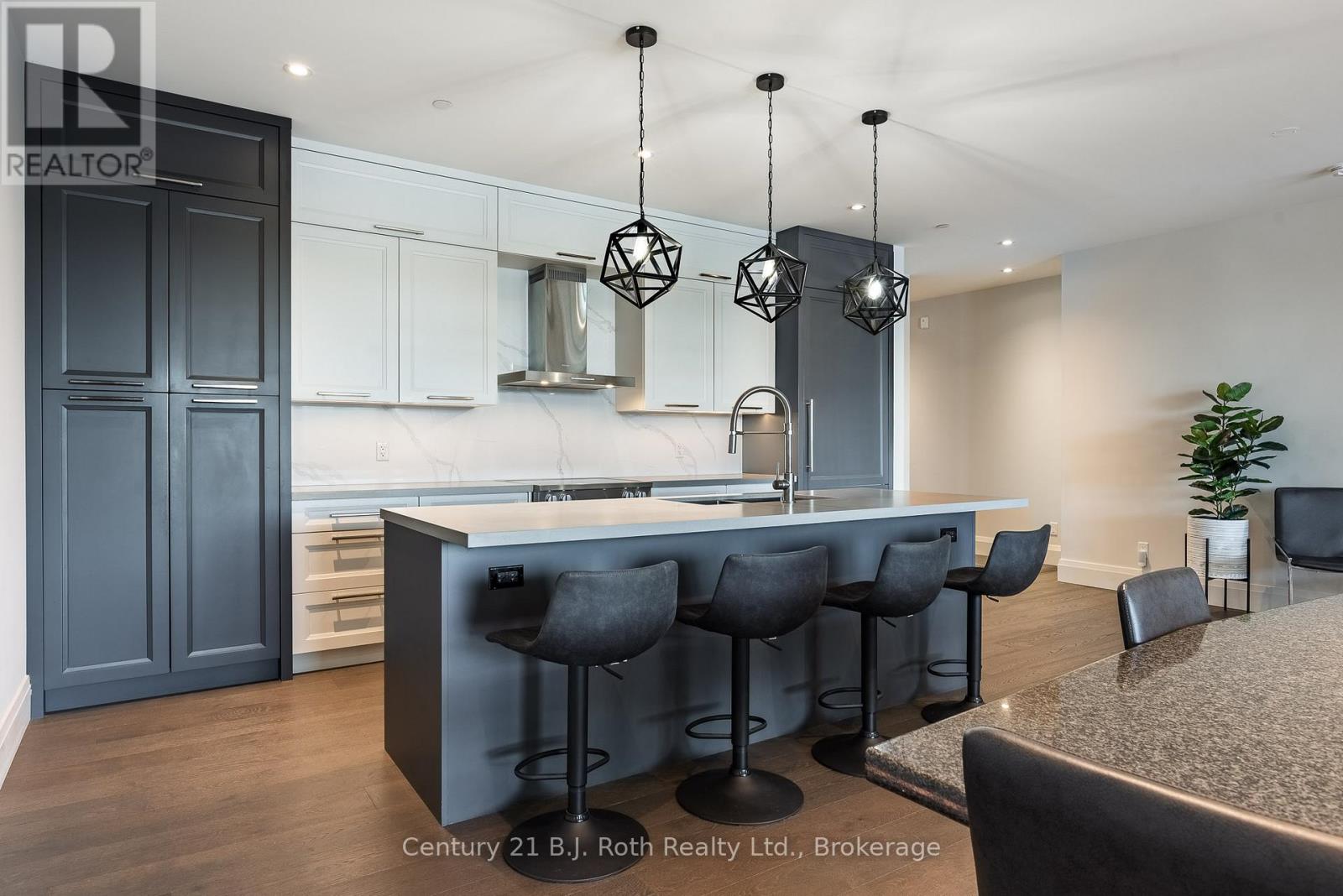 302 - 727 Grandview Drive, Huntsville, Ontario  P1H 2J5 - Photo 8 - X13557110