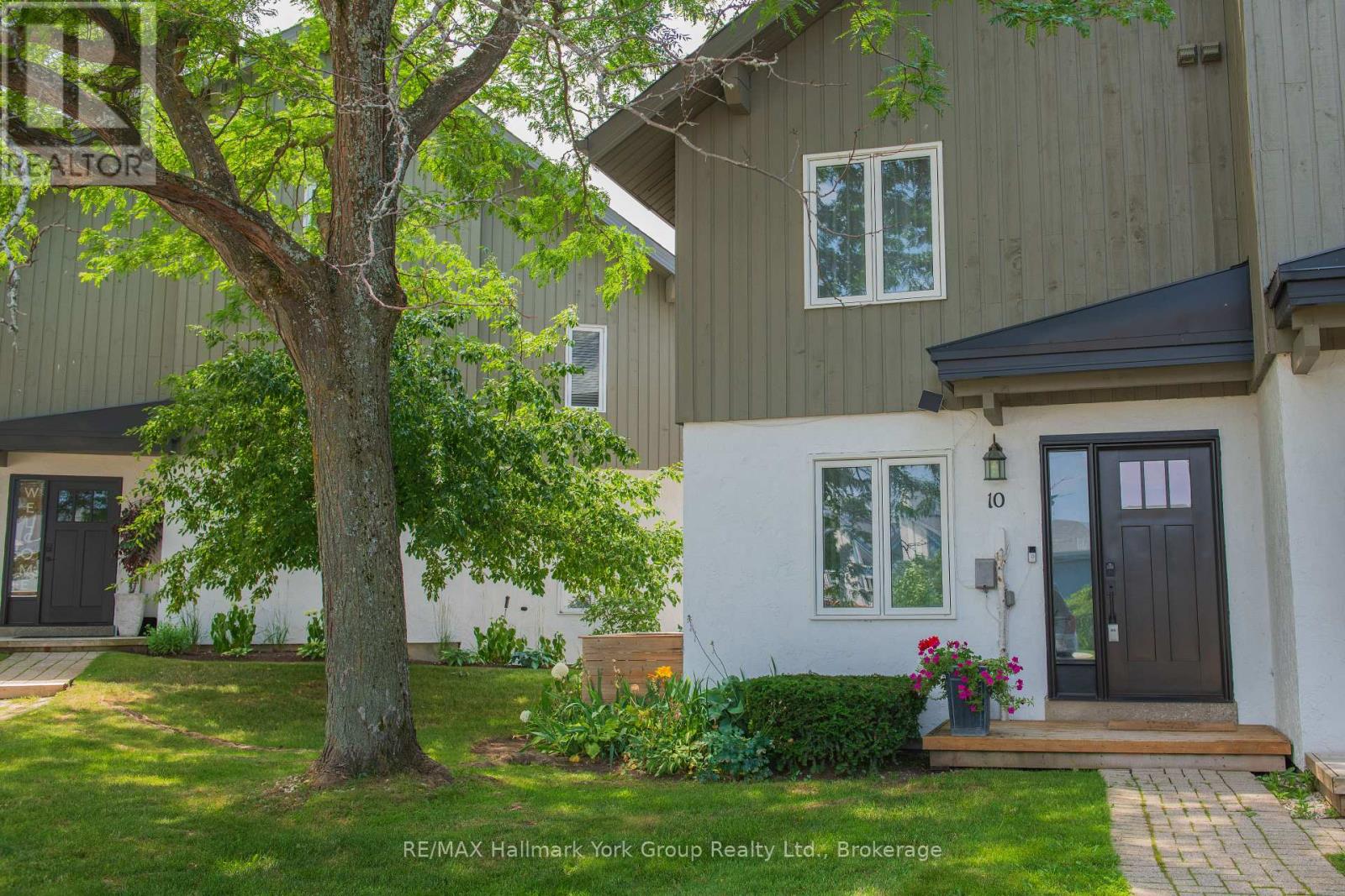 10 - 104 Kellies Way, Blue Mountains, Ontario  L9Y 0L6 - Photo 2 - X13621670