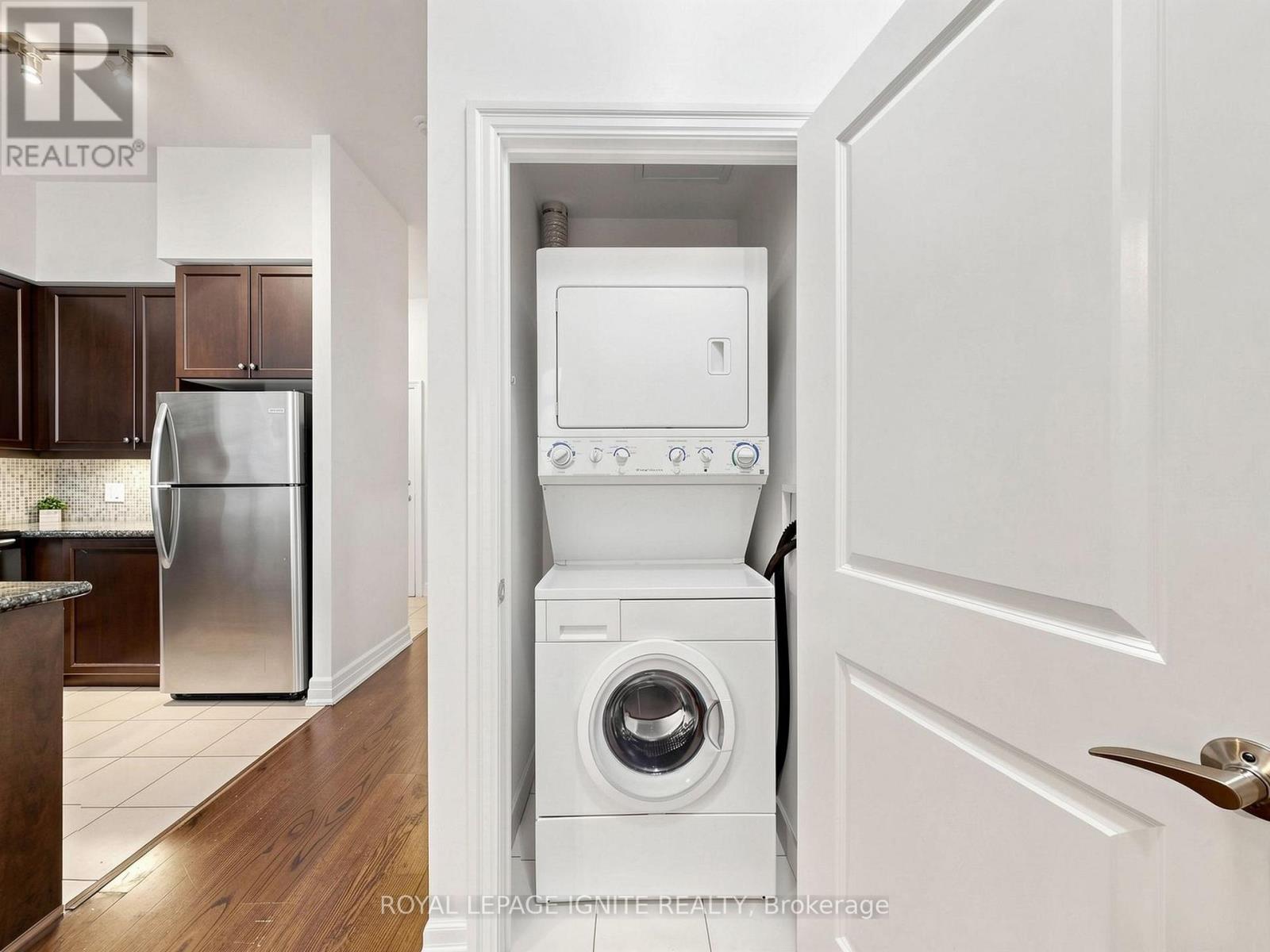 204 - 500 St.clair Avenue W, Toronto, Ontario  M6C 1A8 - Photo 23 - C13493704