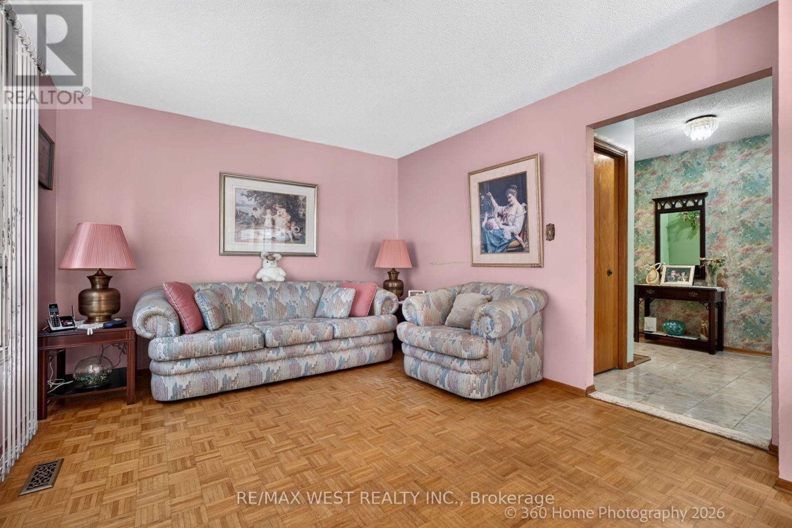 4157 Ottewell Crescent, Mississauga, Ontario  L4W 4A4 - Photo 5 - W13623298