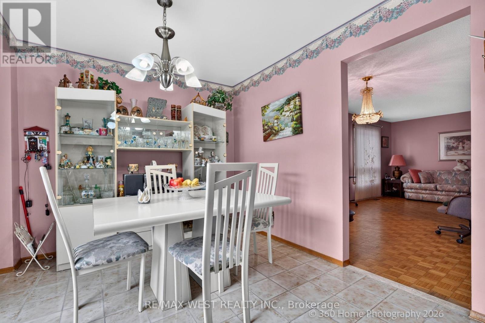 4157 Ottewell Crescent, Mississauga, Ontario  L4W 4A4 - Photo 8 - W13623298