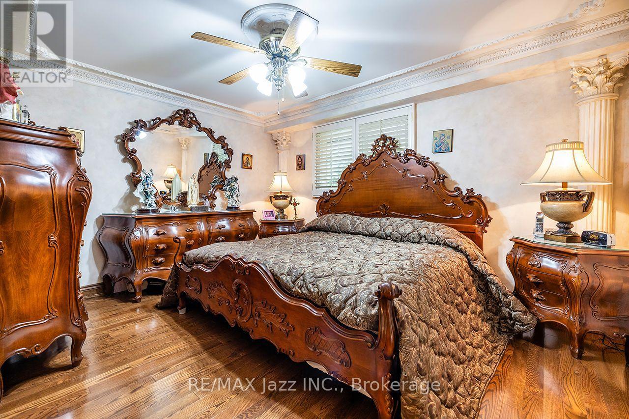 89 Crestwood Road, Vaughan, Ontario  L4J 1A7 - Photo 21 - N13624594