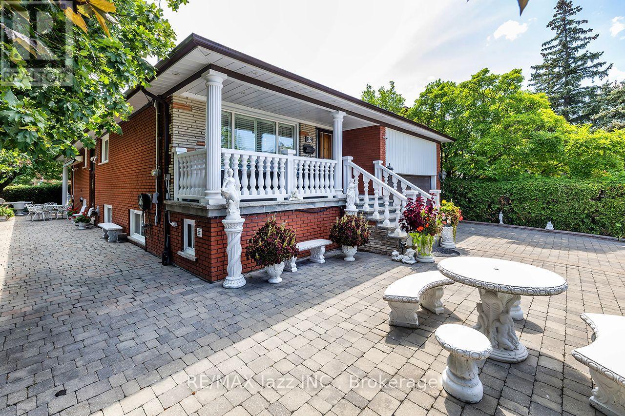 89 Crestwood Road, Vaughan, Ontario  L4J 1A7 - Photo 3 - N13624594