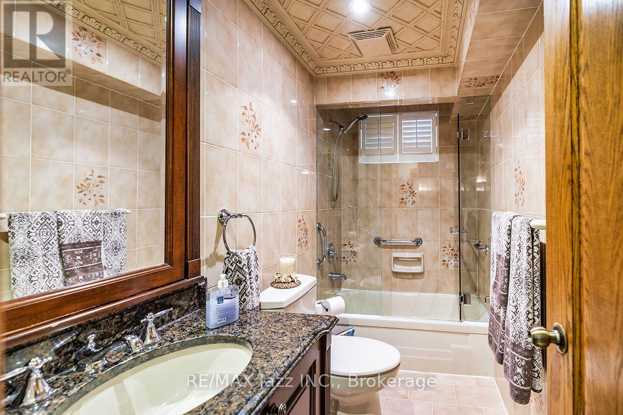 89 Crestwood Road, Vaughan, Ontario  L4J 1A7 - Photo 34 - N13624594