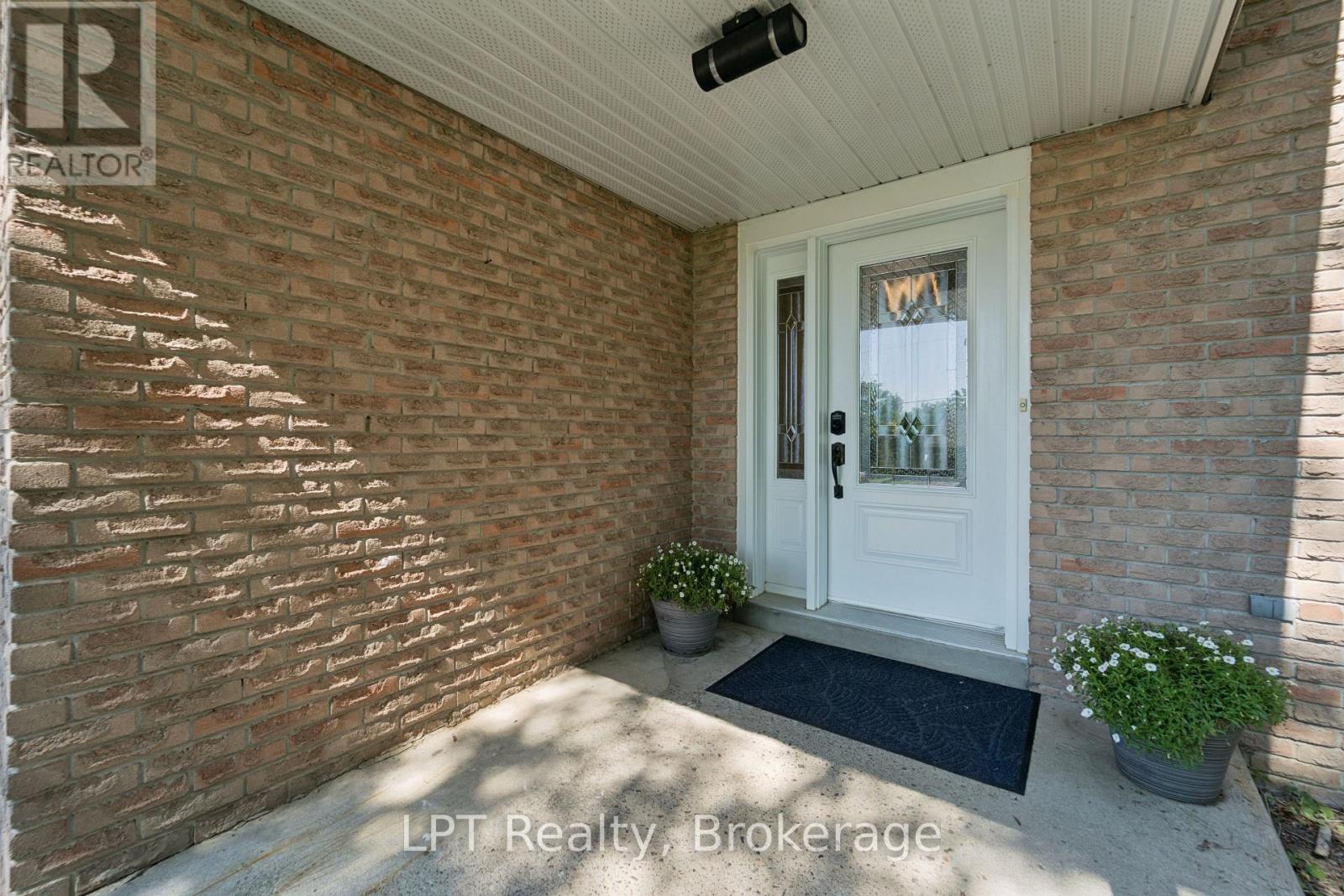34 Oxtoby Lane, Uxbridge, Ontario  L0C 1C0 - Photo 5 - N13624650