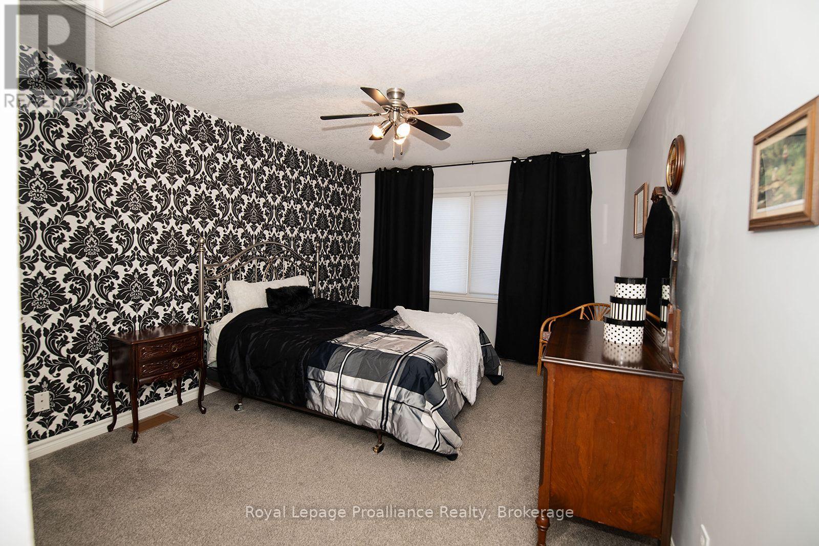 31 Hawthorn Street, Belleville, Ontario  K8P 5M6 - Photo 28 - X13624648