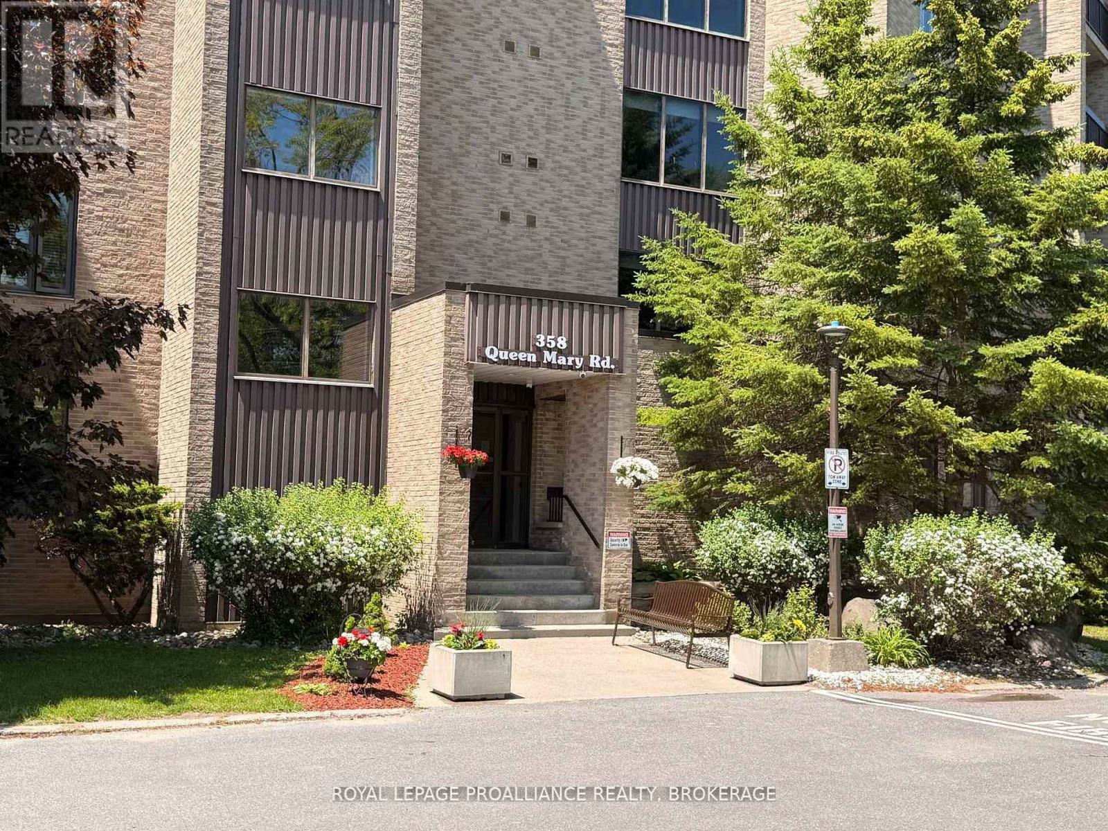 611 - 358 Queen Mary Road, Kingston, Ontario  K7M 7E8 - Photo 1 - X13624616