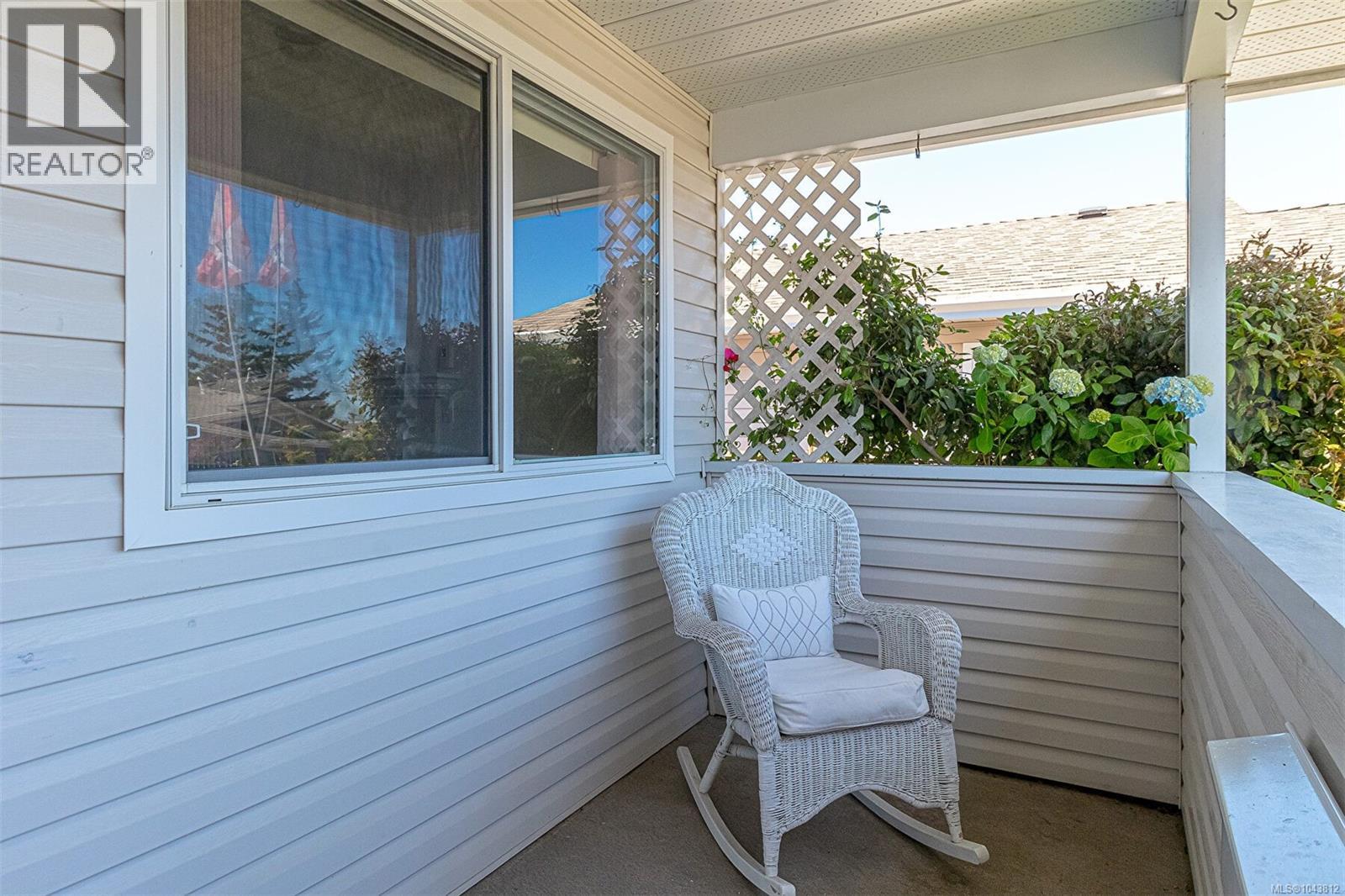 7 Eagle Lane, View Royal, British Columbia V9A 7M2 - Photo 6 - 1043812