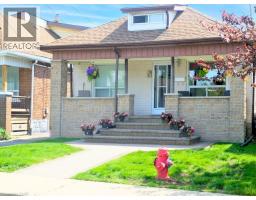 42 DALHOUSIE Avenue, Hamilton, Ontario