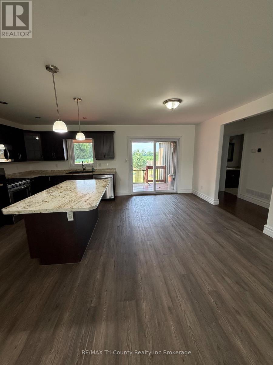 56246 Donnelly Drive, Bayham (Straffordville), Ontario  N0J 1Y0 - Photo 5 - X13624596
