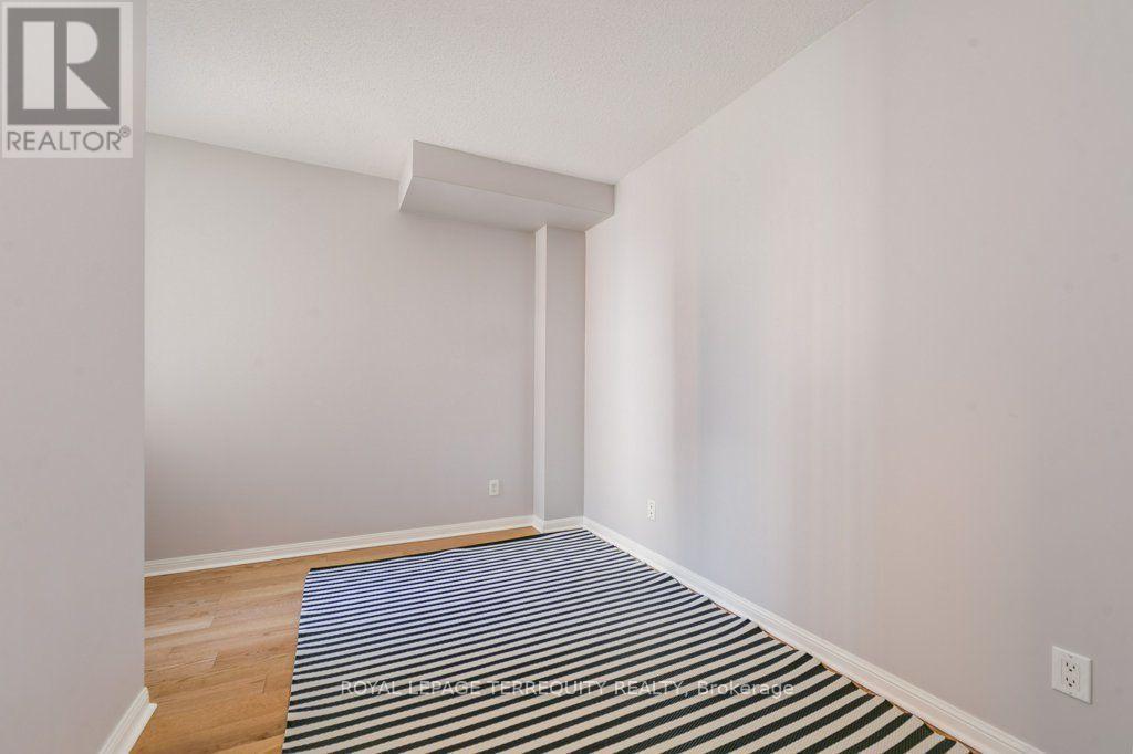 A - 11 Crawford Street, Toronto, Ontario  M6K 3M3 - Photo 12 - C13624620