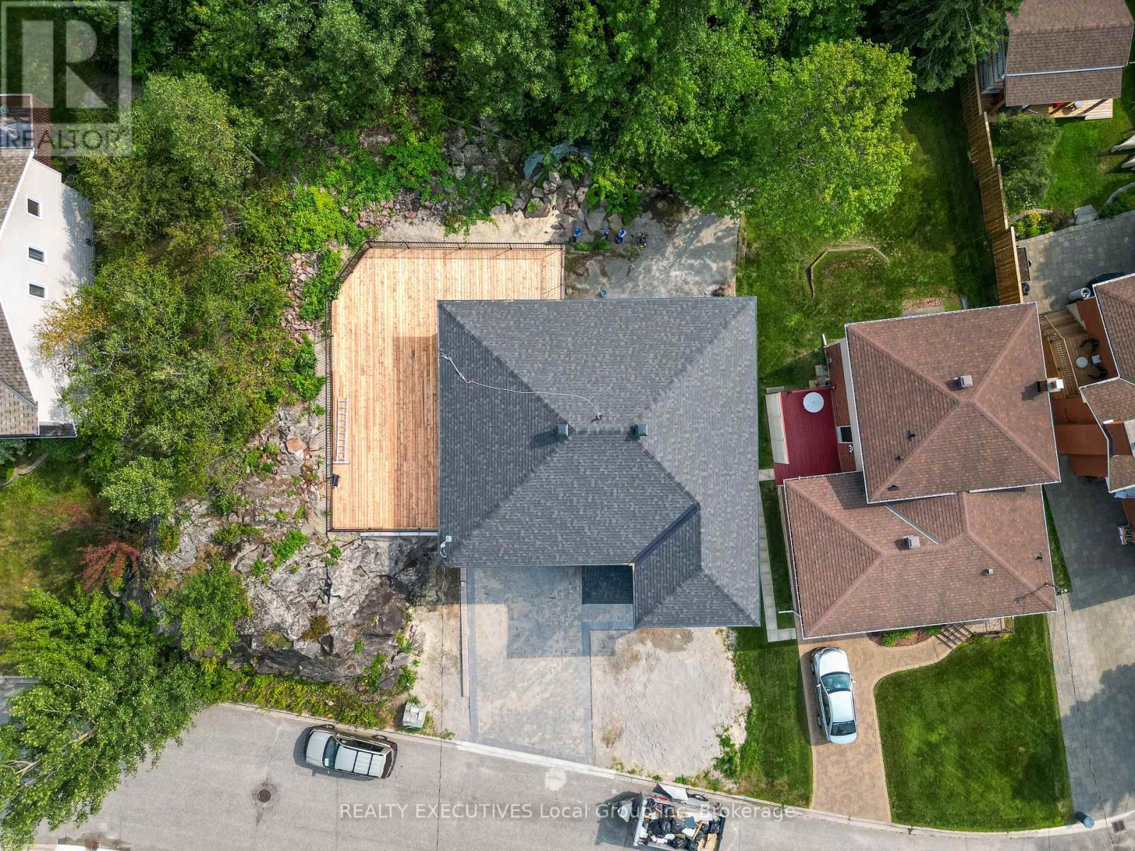 29 Shallot Crescent, North Bay, Ontario  P1A 3V7 - Photo 2 - X13624546