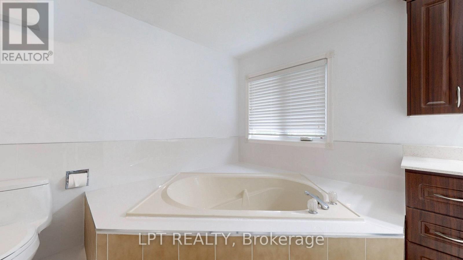 Main - 17 Glenheather Terrace, Toronto, Ontario  M1B 5H3 - Photo 33 - E13624538