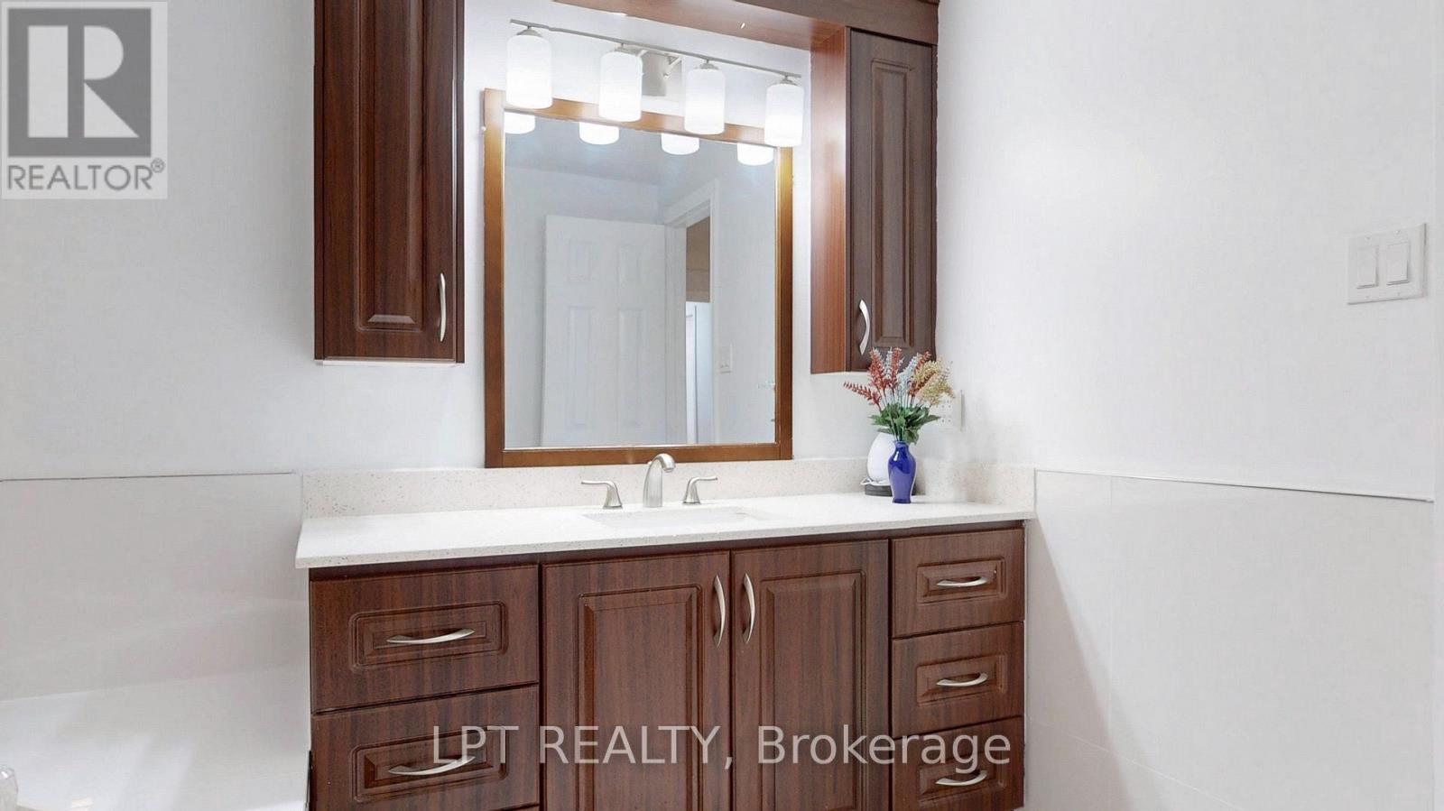 Main - 17 Glenheather Terrace, Toronto, Ontario  M1B 5H3 - Photo 34 - E13624538