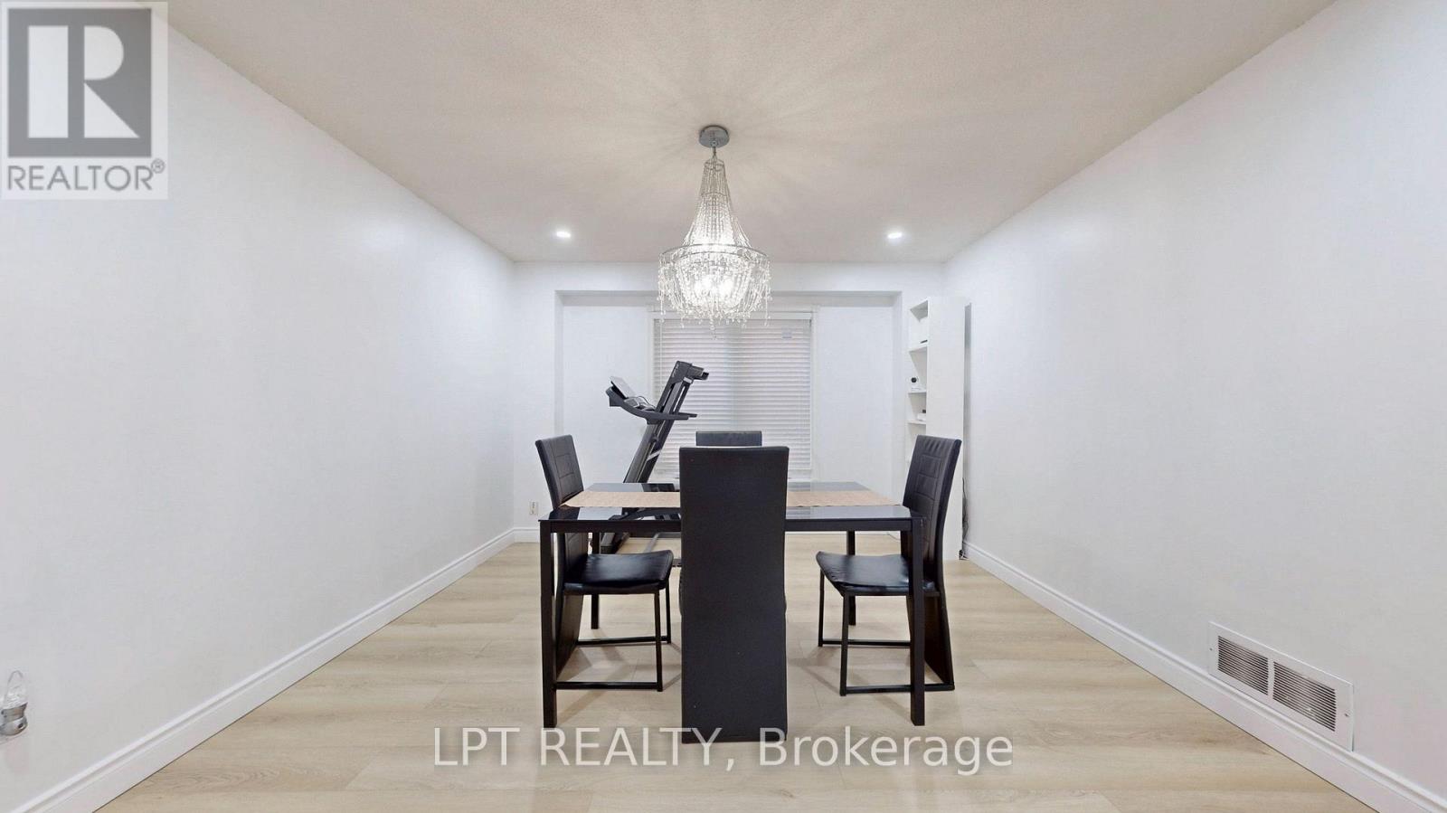 Main - 17 Glenheather Terrace, Toronto, Ontario  M1B 5H3 - Photo 9 - E13624538