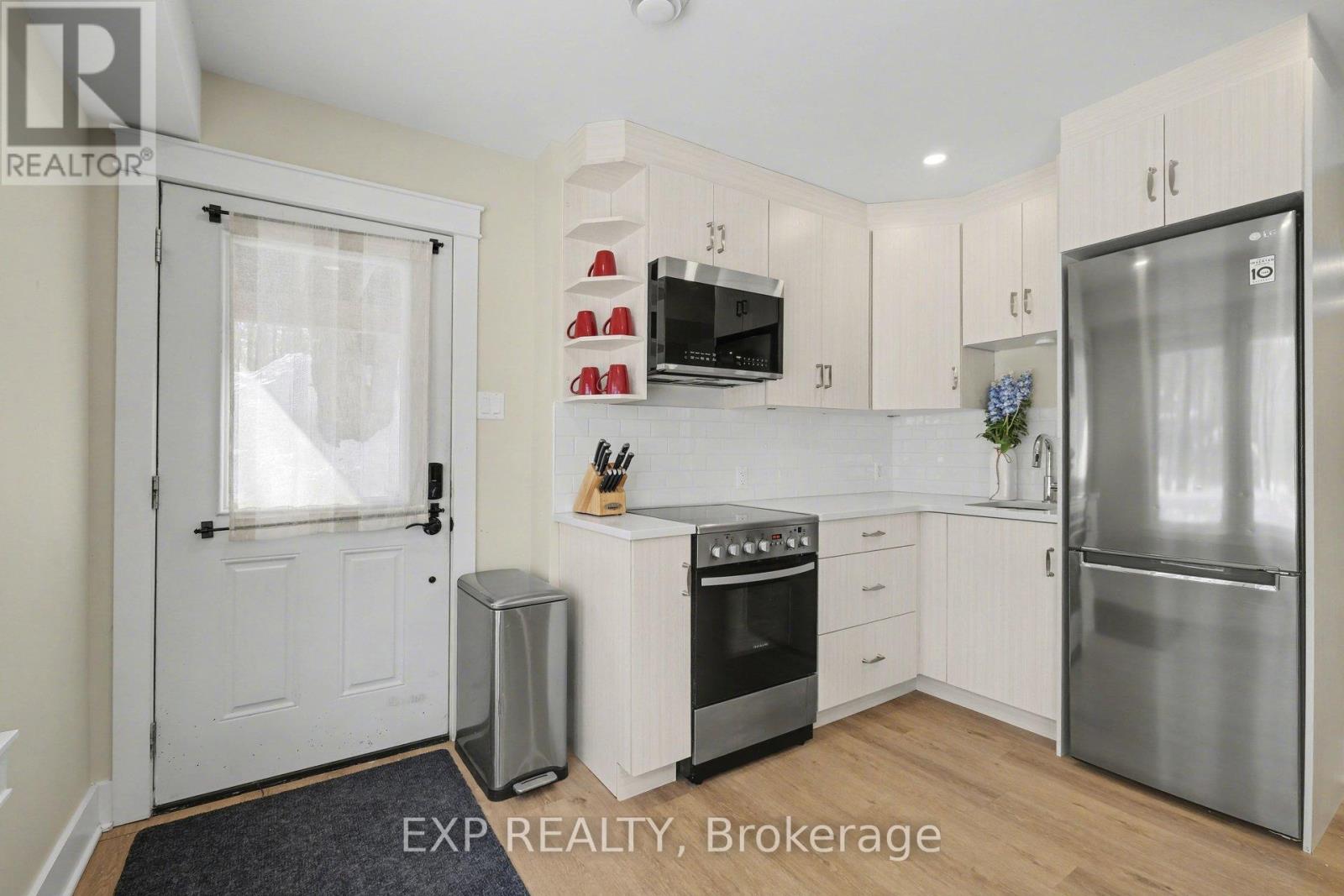 20 Crestview Drive, Greater Madawaska, Ontario  K0J 1H0 - Photo 29 - X13505744