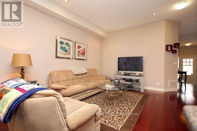 16 Thatcher Crescent, East Gwillimbury, Ontario  L9N 0B8 - Photo 29 - N13624584