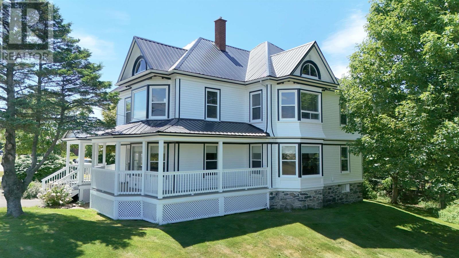 1833 Highway 1, Church Point, Nova Scotia  B0W 1M0 - Photo 2 - 202604463