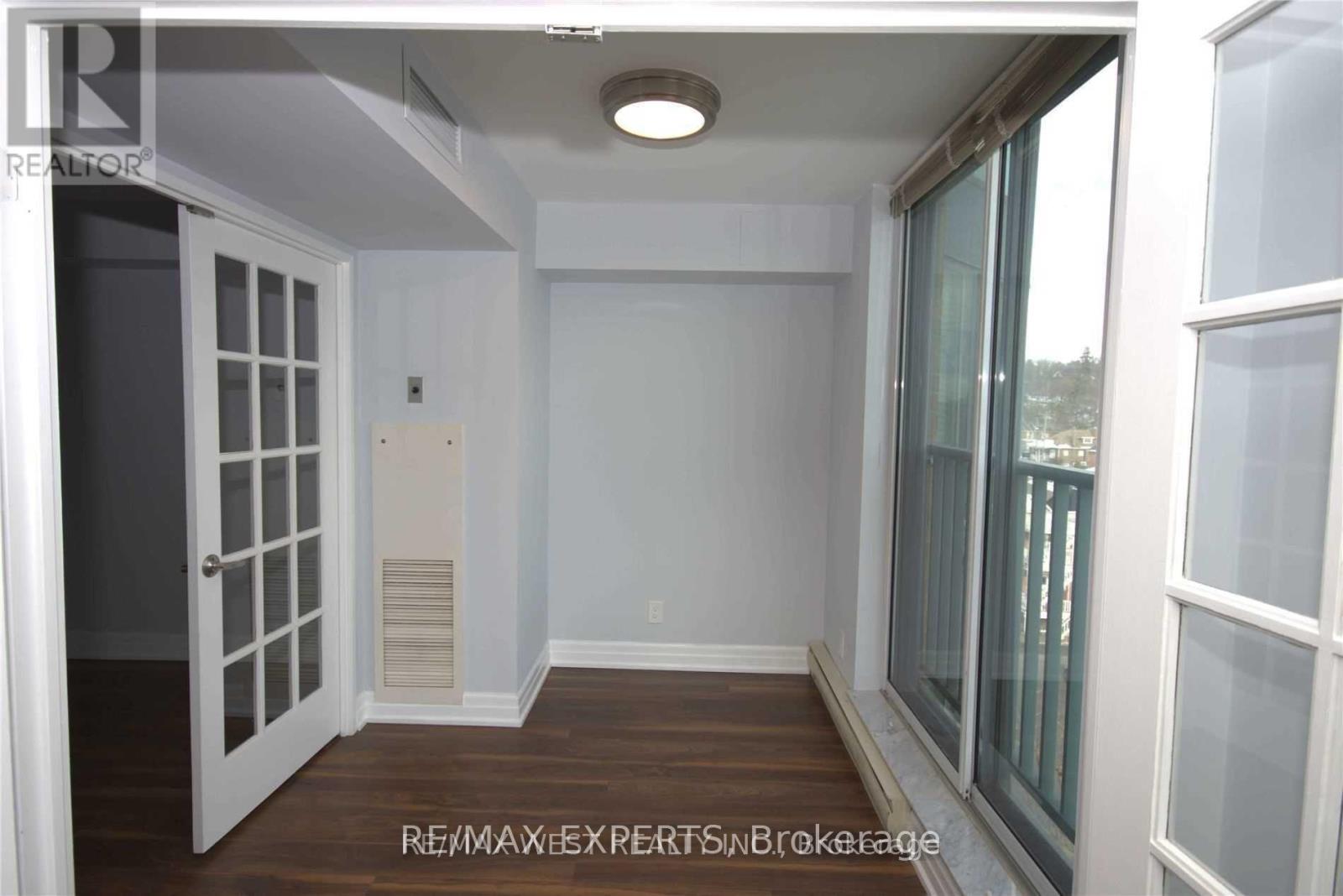810 - 150 Dunlop Street E, Barrie (City Centre), Ontario  L4M 6H1 - Photo 9 - S13624612