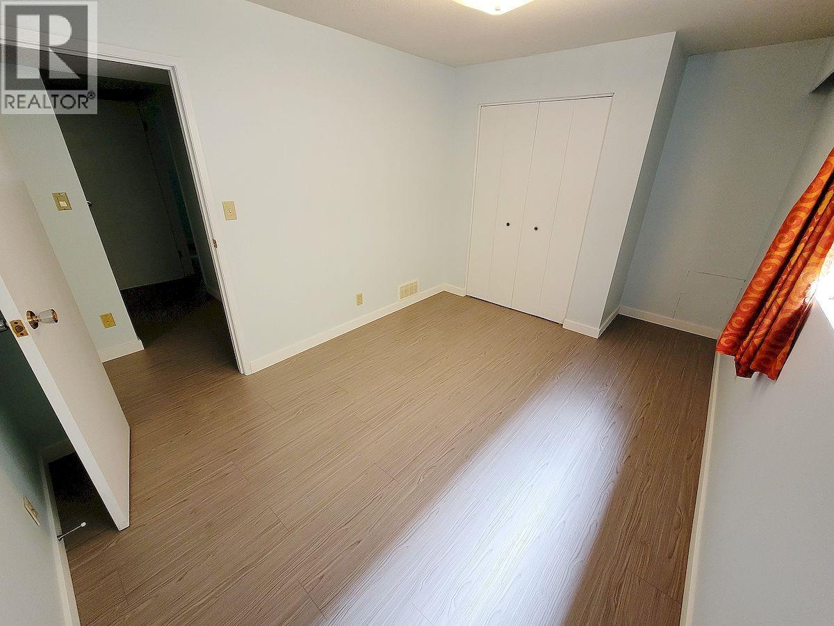 52xx Hoy Street, Vancouver, British Columbia  V5R 4P1 - Photo 2 - R3151534