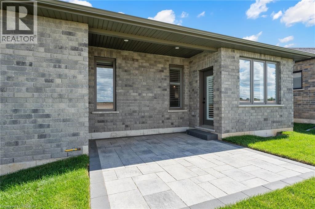 6 Patten Drive, St. George, Ontario  N0E 1N0 - Photo 34 - 40847460