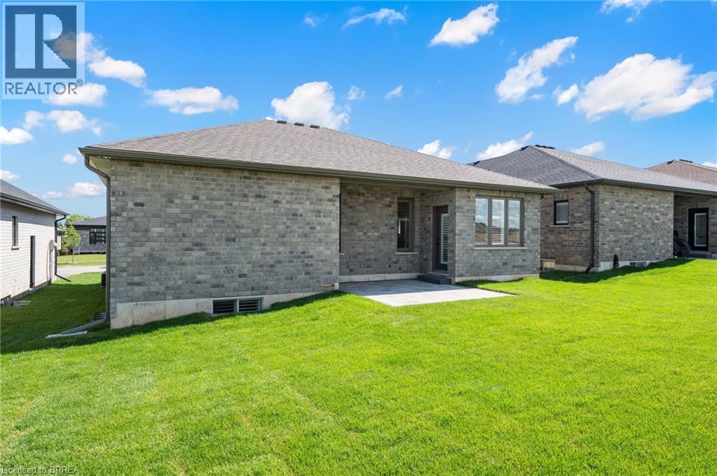 6 Patten Drive, St. George, Ontario  N0E 1N0 - Photo 35 - 40847460