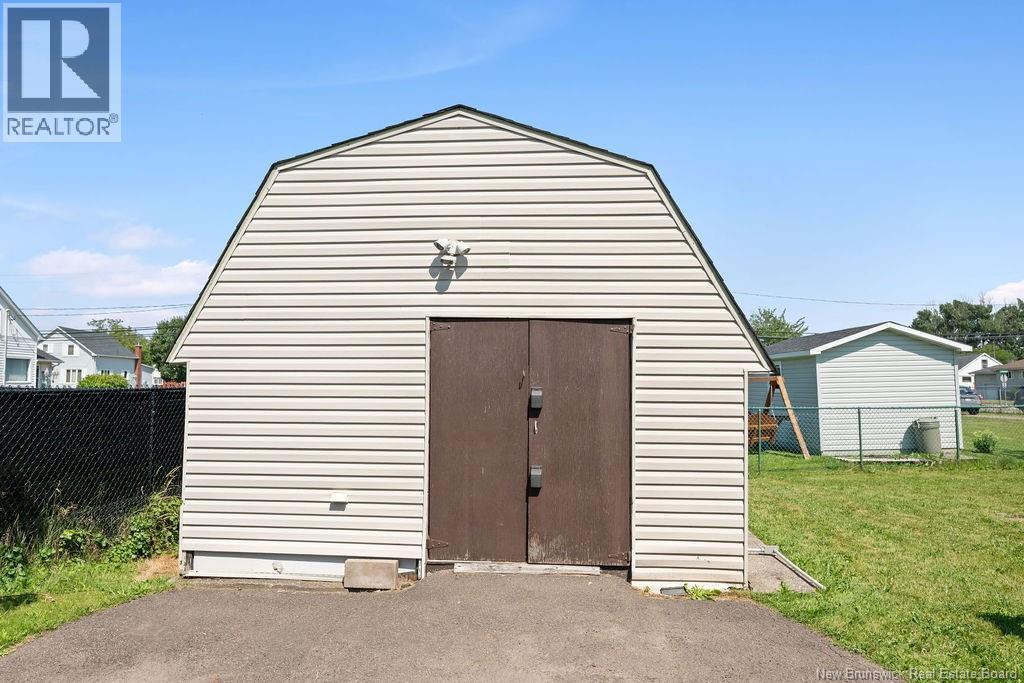 21 Spruce Street, Moncton, New Brunswick  E1C 7K1 - Photo 46 - NB145103