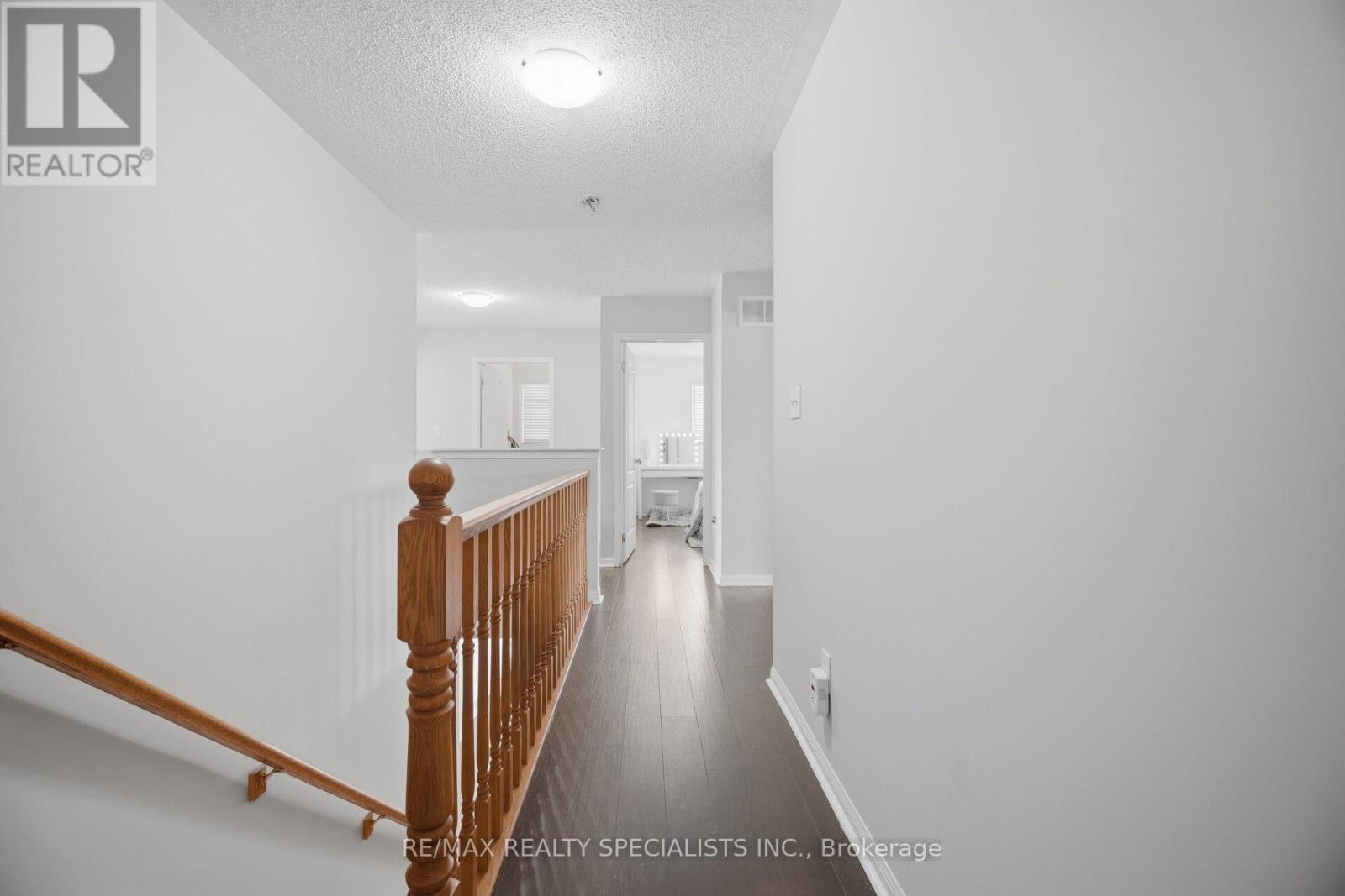 32 Magnificent Court, Brampton, Ontario  L6P 2T2 - Photo 20 - W13624560