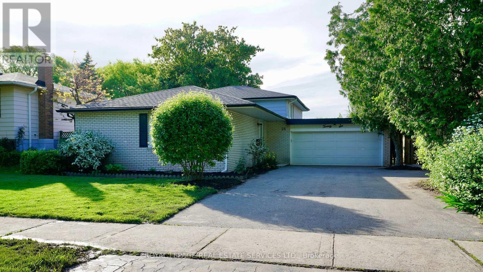 26 MILLER ROAD, Oakville, Ontario
