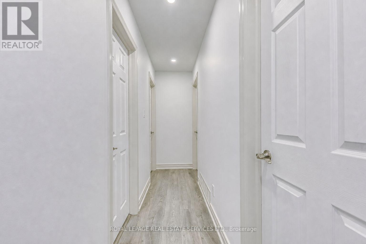 26 Miller Road, Oakville, Ontario  L6H 1J6 - Photo 15 - W13624574