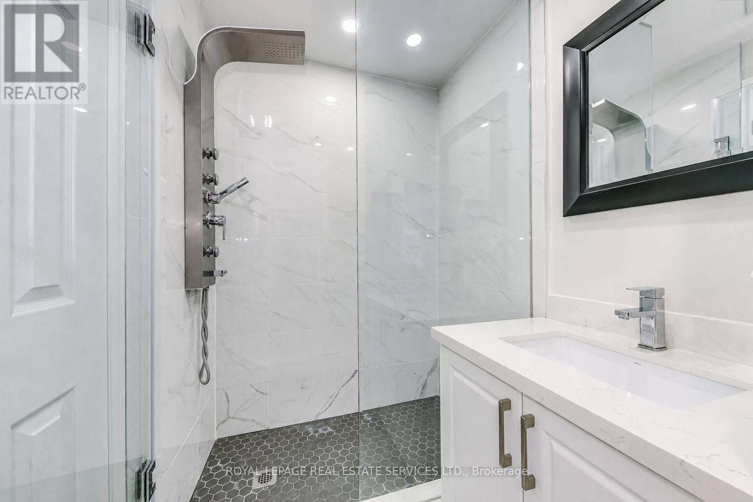 26 Miller Road, Oakville, Ontario  L6H 1J6 - Photo 20 - W13624574