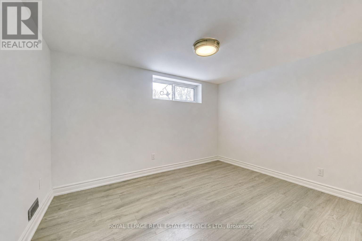 26 Miller Road, Oakville, Ontario  L6H 1J6 - Photo 33 - W13624574