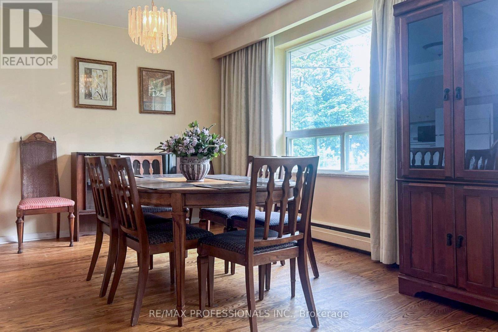 50 Waniska Avenue, Toronto, Ontario  M8Y 1P9 - Photo 11 - W13624576