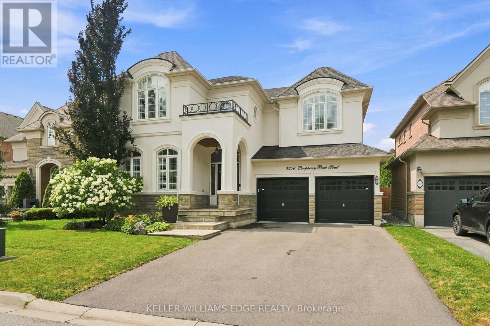 3256 Raspberry Bush Trail, Oakville, Ontario  L6L 6V6 - Photo 2 - W13624592