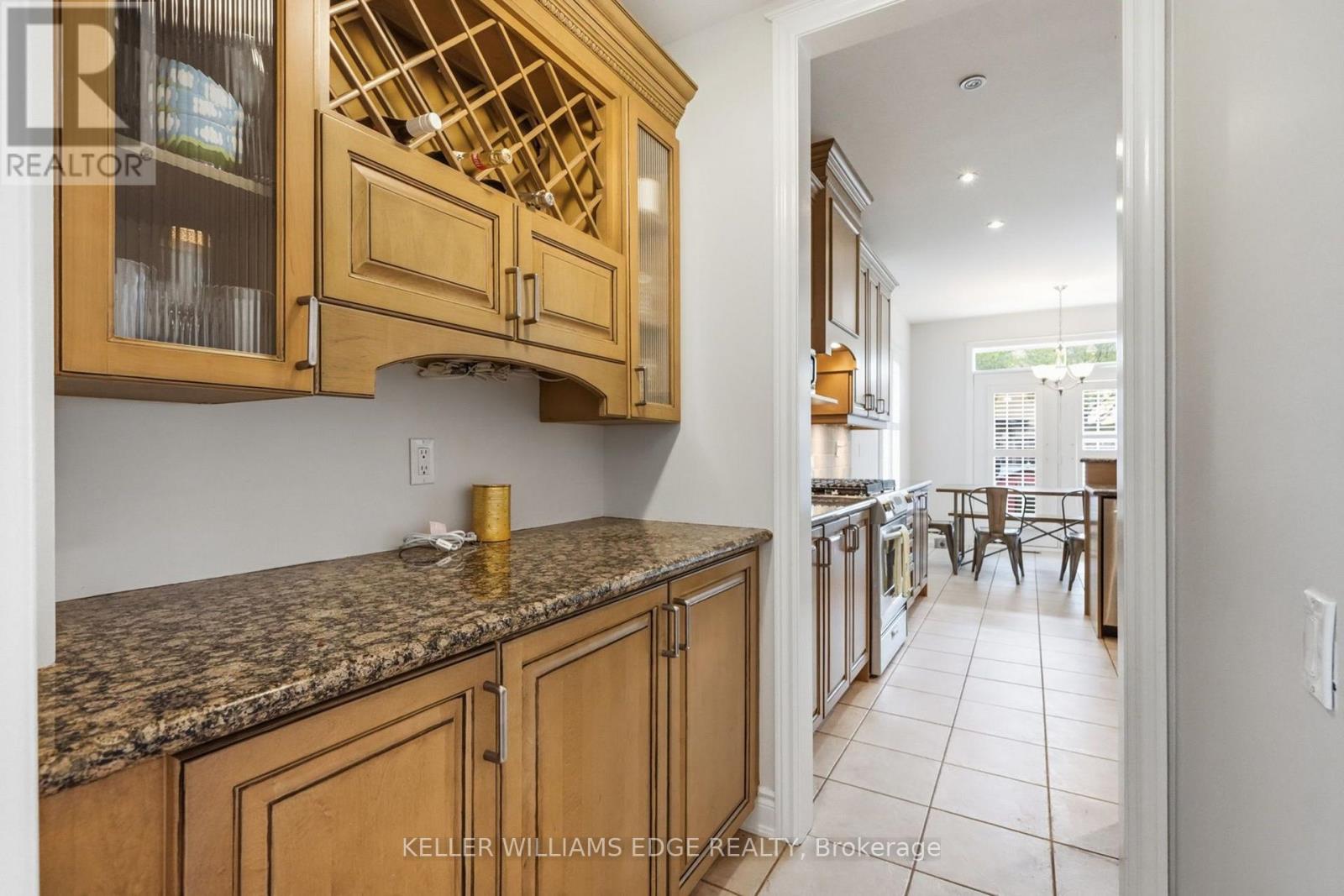 3256 Raspberry Bush Trail, Oakville, Ontario  L6L 6V6 - Photo 9 - W13624592