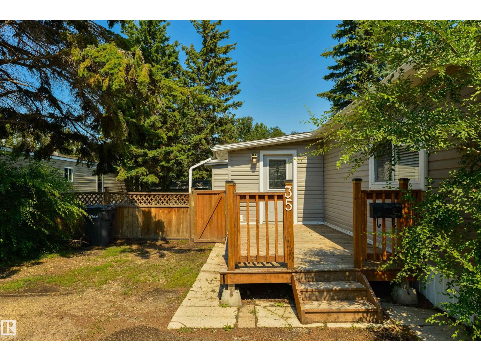 #35 305 Calahoo Rd, Spruce Grove, Alberta  T7X 3K5 - Photo 3 - E4501546