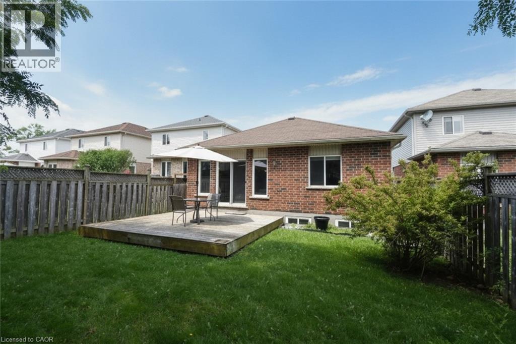132 Clough Crescent, Guelph, Ontario  N1L 0E4 - Photo 32 - 40847121