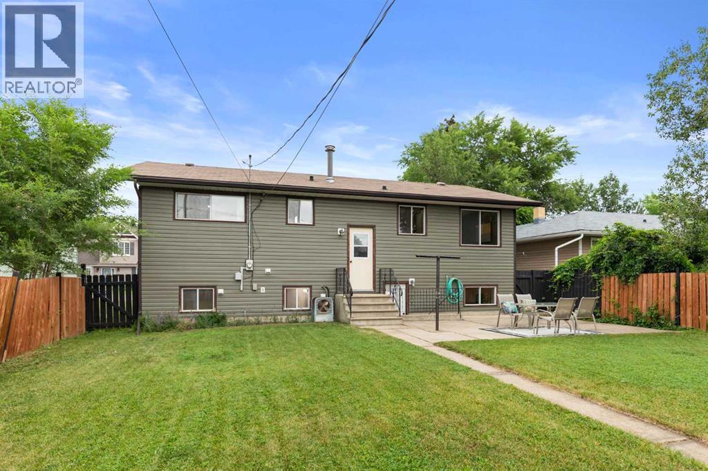 447 8 Street SE, Medicine Hat, Alberta  T1A 1L8 - Photo 42 - A2332071