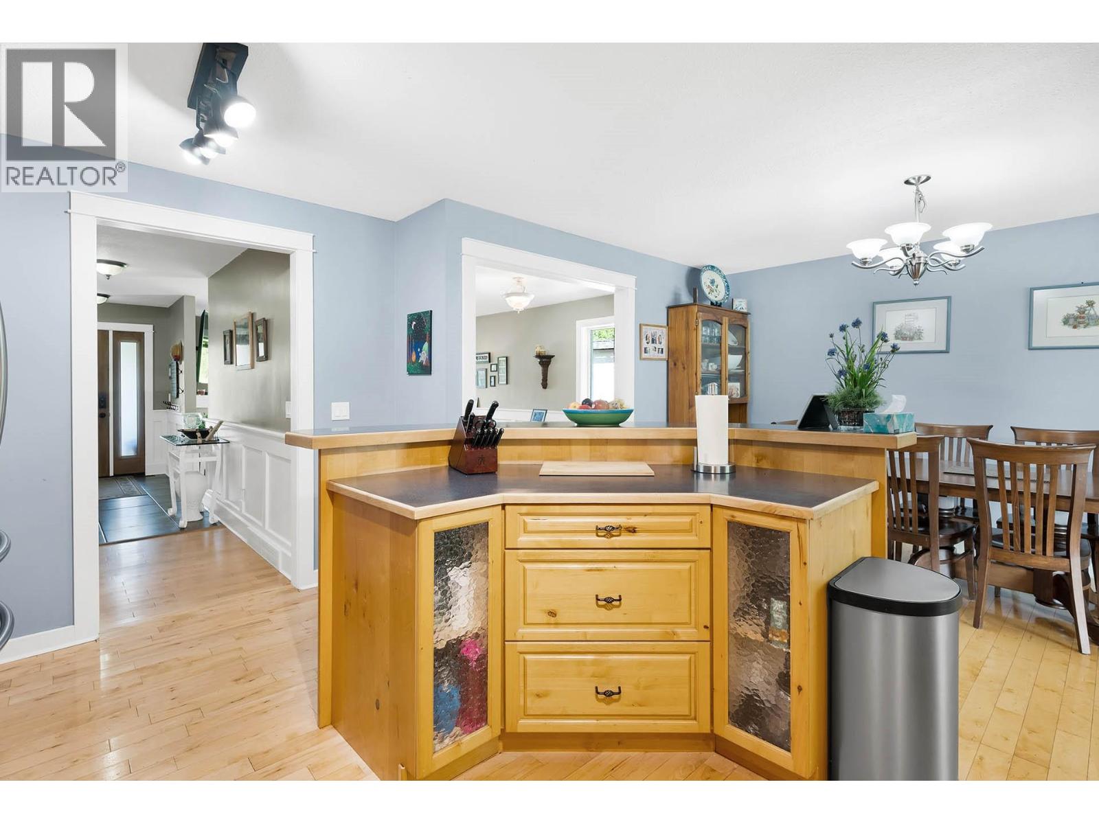 443 Reighmount Drive, Kamloops, British Columbia  V2H 1L8 - Photo 17 - 10392926