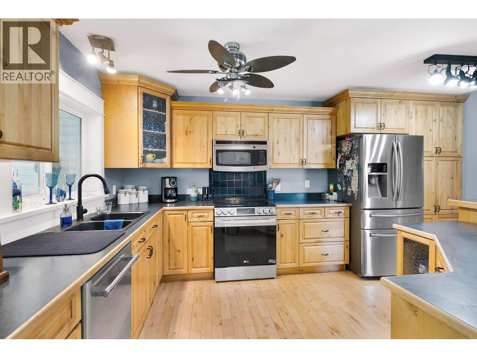443 Reighmount Drive, Kamloops, British Columbia  V2H 1L8 - Photo 15 - 10392926