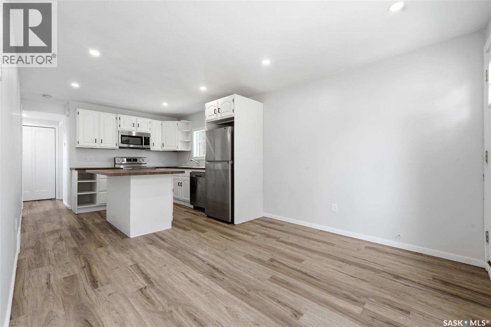 160 Osler Street, Regina, Saskatchewan S4R 1V2 - Photo 6 - SK044140