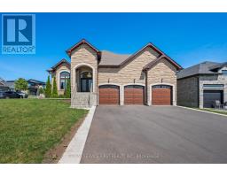 636 MANDARA DRIVE, Kingston, Ontario