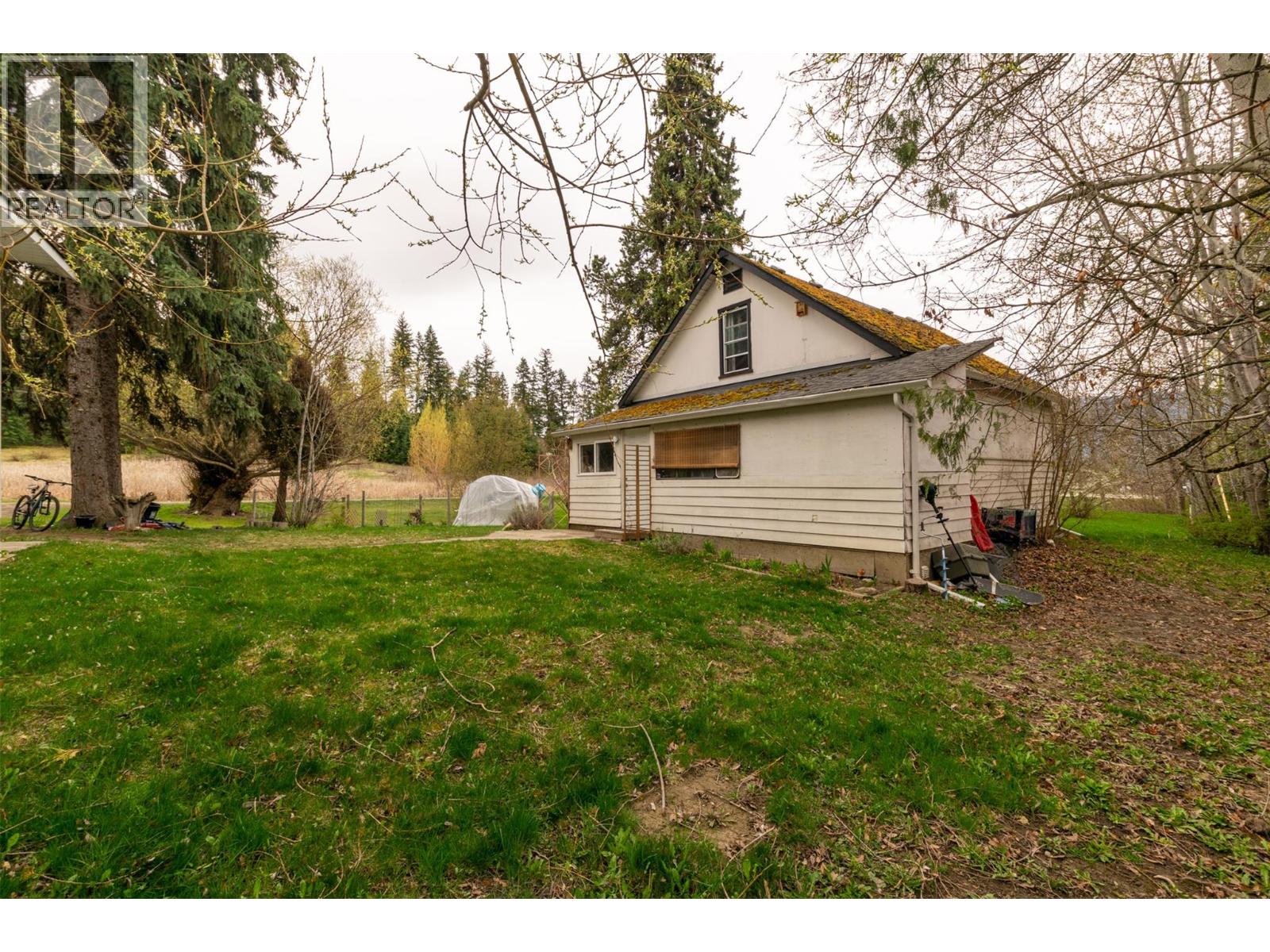 2370 Lakeshore Road NE, Salmon Arm, British Columbia  V1E 3X9 - Photo 35 - 10388496
