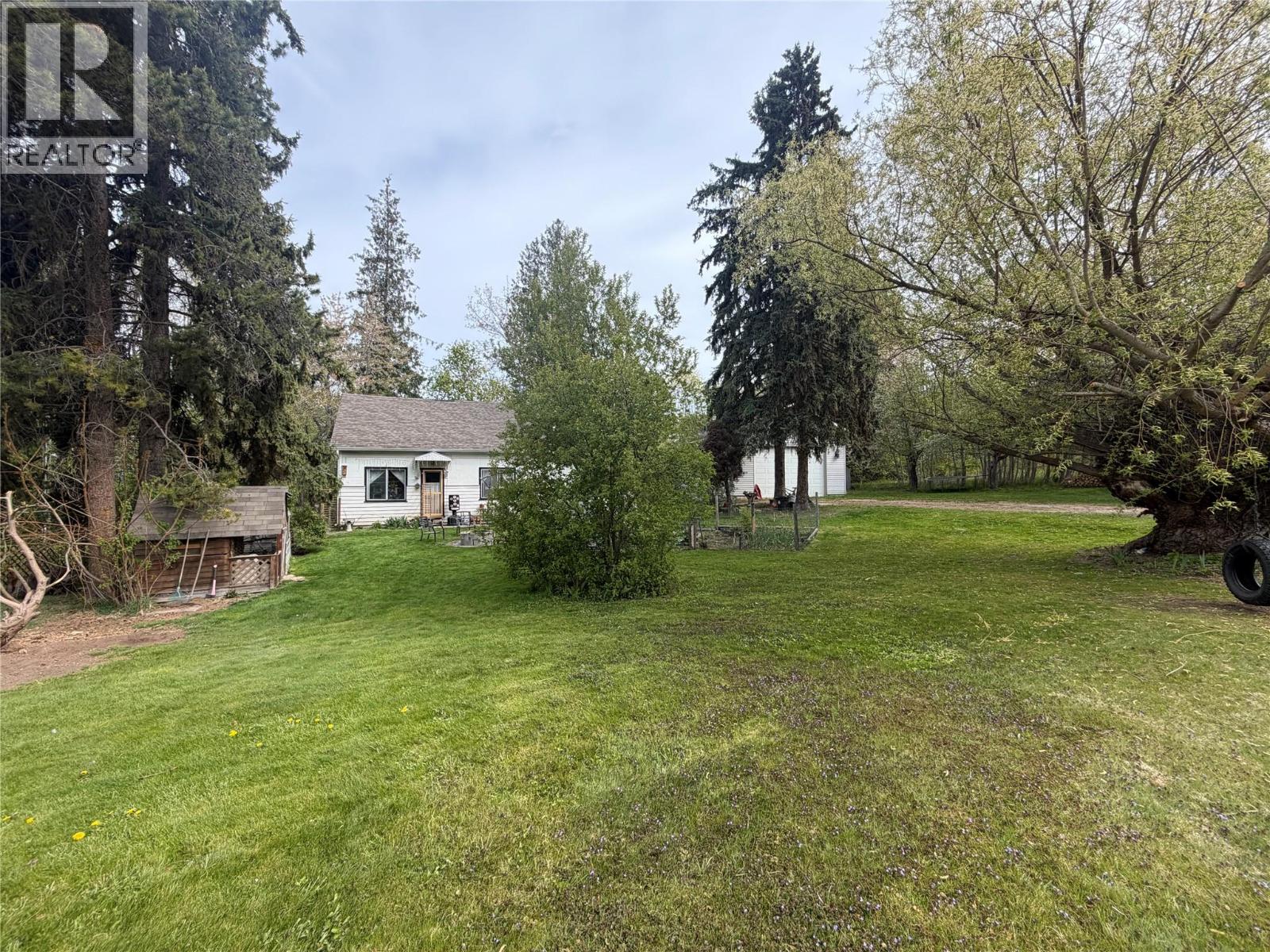 2370 Lakeshore Road NE, Salmon Arm, British Columbia  V1E 3X9 - Photo 7 - 10388496